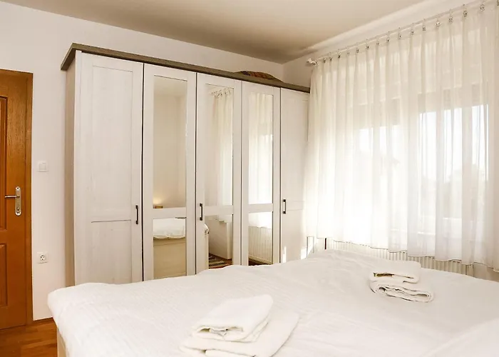 House Lukovdol Vila *
